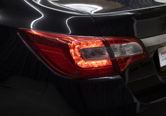 Подержанный автомобиль Subaru Legacy Sedan 2018 года (22 фото)