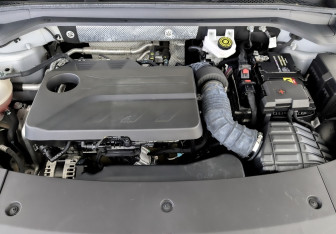 Подержанный автомобиль Exeed RX 2023 года (9 фото)