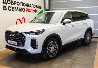 Подержанный автомобиль Chery Tiggo 9 2024 года (3 фото)