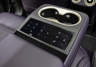 Подержанный автомобиль Avatr 07 2024 года (21 фото)