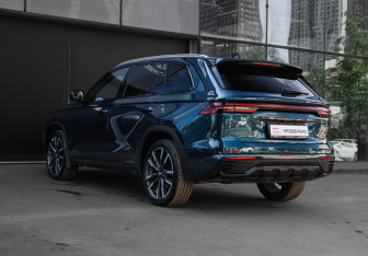 Подержанный автомобиль Geely Monjaro 2023 года (6 фото)