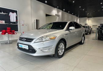 Подержанный автомобиль Ford Mondeo Sedan 2012 года (1 фото)