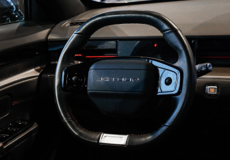 Подержанный автомобиль Jetour Dashing 2023 года (13 фото)