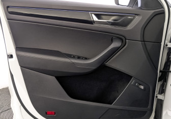 Подержанный автомобиль Skoda Kodiaq 2021 года (19 фото)