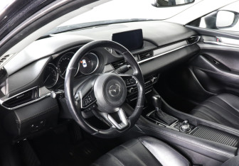 Подержанный автомобиль Mazda 6 Sedan 2019 года (9 фото)