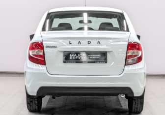Подержанный автомобиль LADA (ВАЗ) Granta Sedan 2024 года (6 фото)