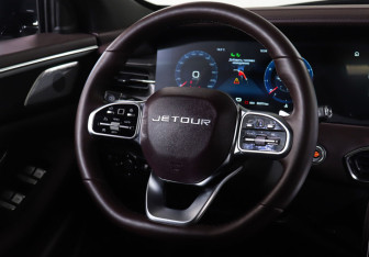 Подержанный автомобиль Jetour X90 Plus 2024 года (15 фото)