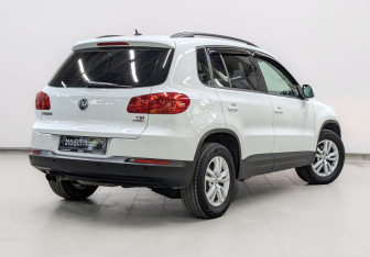 Подержанный автомобиль Volkswagen Tiguan 2016 года (5 фото)