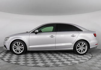 Подержанный автомобиль Audi A3 Sedan 2013 года (8 фото)