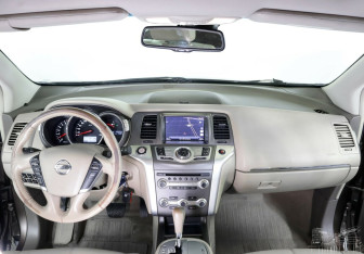 Подержанный автомобиль Nissan Murano Suv 2012 года (8 фото)