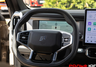 Подержанный автомобиль Jetour T2 2024 года (12 фото)