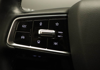 Подержанный автомобиль Changan UNI-K 2023 года (9 фото)