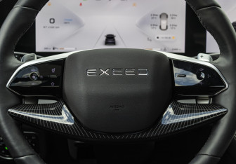 Подержанный автомобиль Exeed TXL 2024 года (11 фото)