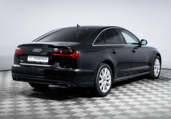 Подержанный автомобиль Audi A6 Sedan 2016 года (5 фото)