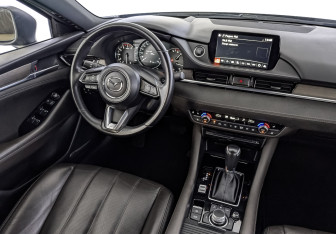 Подержанный автомобиль Mazda 6 Sedan 2020 года (30 фото)
