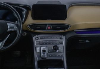 Подержанный автомобиль Hyundai ix35 2012 года (14 фото)