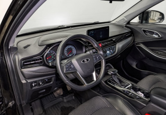 Подержанный автомобиль Москвич 3 2023 года (18 фото)