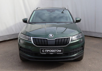 Подержанный автомобиль Skoda Karoq 2022 года (2 фото)