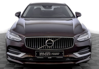 Подержанный автомобиль Volvo S90 2019 года (2 фото)