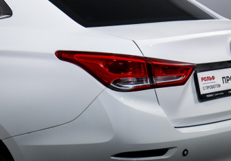 Подержанный автомобиль Changan Alsvin 2023 года (16 фото)