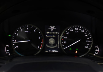 Подержанный автомобиль Lexus NX 2015 года (13 фото)