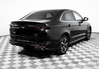 Подержанный автомобиль Kaiyi E5 2023 года (5 фото)