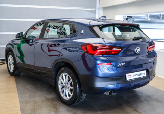 Подержанный автомобиль BMW X2 2021 года (6 фото)