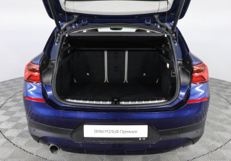 Подержанный автомобиль BMW X2 2019 года (9 фото)