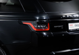 Подержанный автомобиль Land Rover Range Rover Sport 2020 года (16 фото)