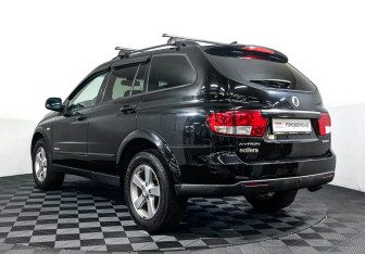 Подержанный автомобиль SsangYong Kyron 2012 года (7 фото)