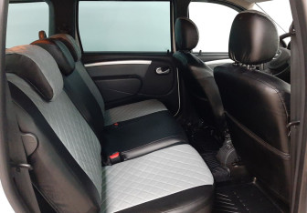 Подержанный автомобиль LADA (ВАЗ) Largus Wagon 2020 года (19 фото)