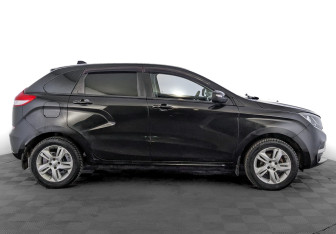 Подержанный автомобиль LADA (ВАЗ) XRAY 2016 года (4 фото)