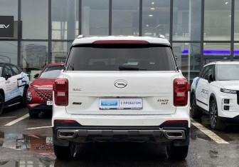 Подержанный автомобиль GAC GS8 2021 года (6 фото)