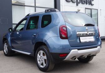 Подержанный автомобиль Renault Duster 2016 года (7 фото)
