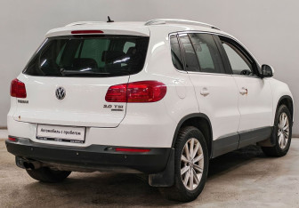 Подержанный автомобиль Volkswagen Tiguan 2012 года (4 фото)