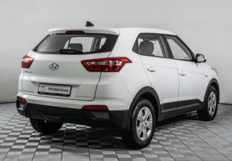 Подержанный автомобиль Hyundai Creta 2019 года (5 фото)