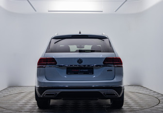 Подержанный автомобиль Volkswagen Teramont 2019 года (4 фото)