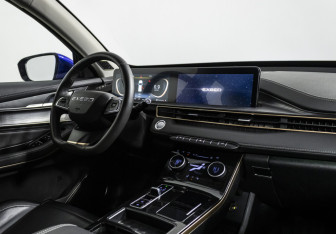 Подержанный автомобиль Exeed LX 2023 года (9 фото)