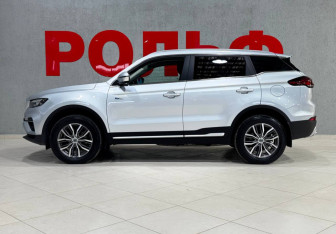 Подержанный автомобиль Geely Atlas Pro 2023 года (8 фото)