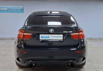 Подержанный автомобиль BMW X6 M 2013 года (6 фото)