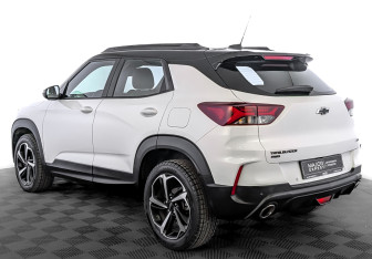 Подержанный автомобиль Chevrolet TrailBlazer 2021 года (7 фото)