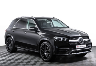 Подержанный автомобиль Mercedes-Benz GLE 2019 года (3 фото)