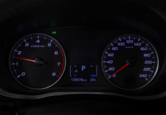 Подержанный автомобиль Mitsubishi Eclipse Cross 2019 года (12 фото)