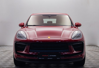 Подержанный автомобиль Porsche Macan 2023 года (8 фото)