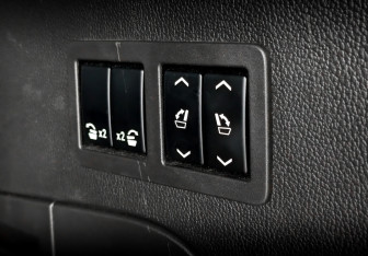 Подержанный автомобиль Chevrolet Tahoe 2015 года (27 фото)