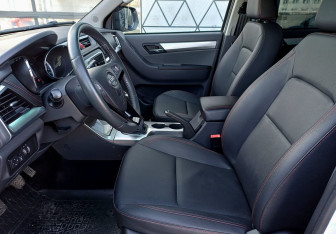 Подержанный автомобиль JAC T8 2023 года (22 фото)