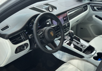 Новый Porsche Macan 2026 (11 фото)
