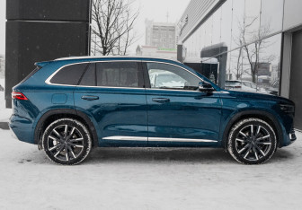 Подержанный автомобиль Geely Monjaro 2023 года (4 фото)