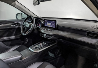 Подержанный автомобиль Haval Jolion 2023 года (13 фото)