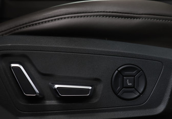 Подержанный автомобиль Audi A7 2018 года (18 фото)